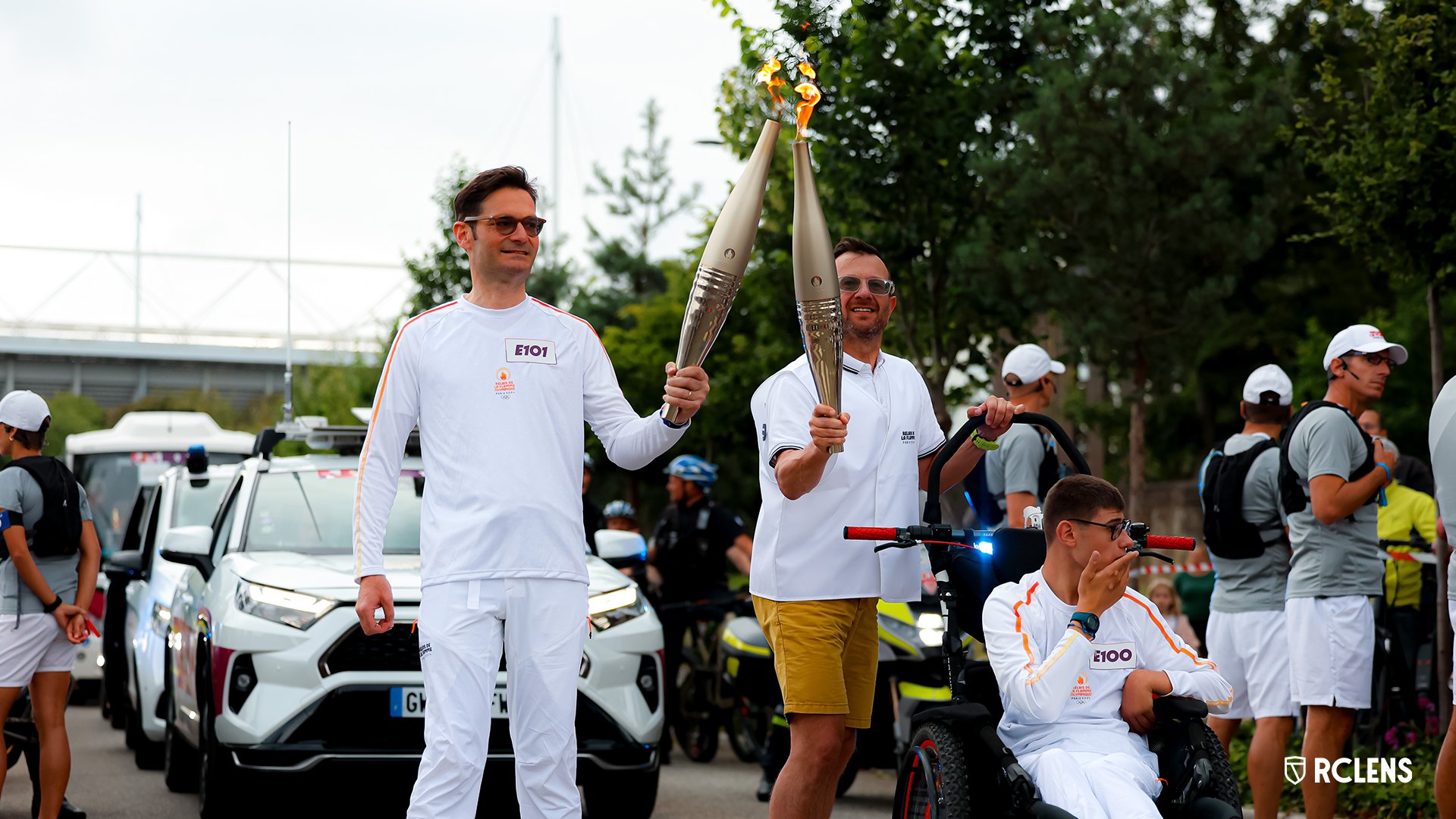 Le Pr Sident De Lens Joseph Oughourlian Et Ric Sikora Incarnent La